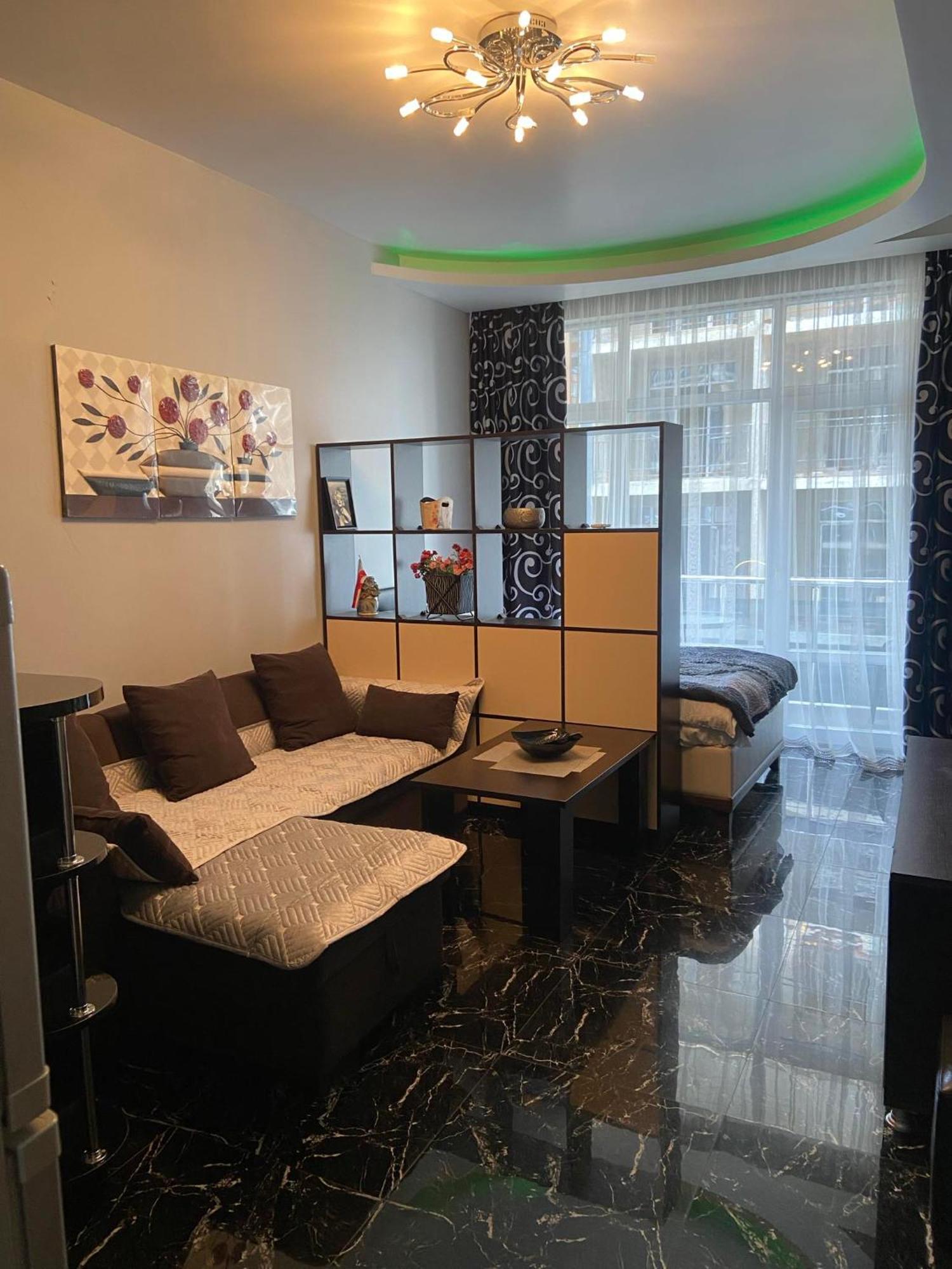 Apartment Vaja Fshavela N16 Batumi Eksteriør bilde